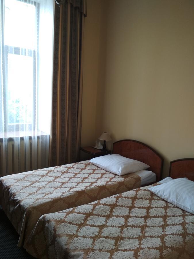 Wien Hotel Lviv Exteriör bild